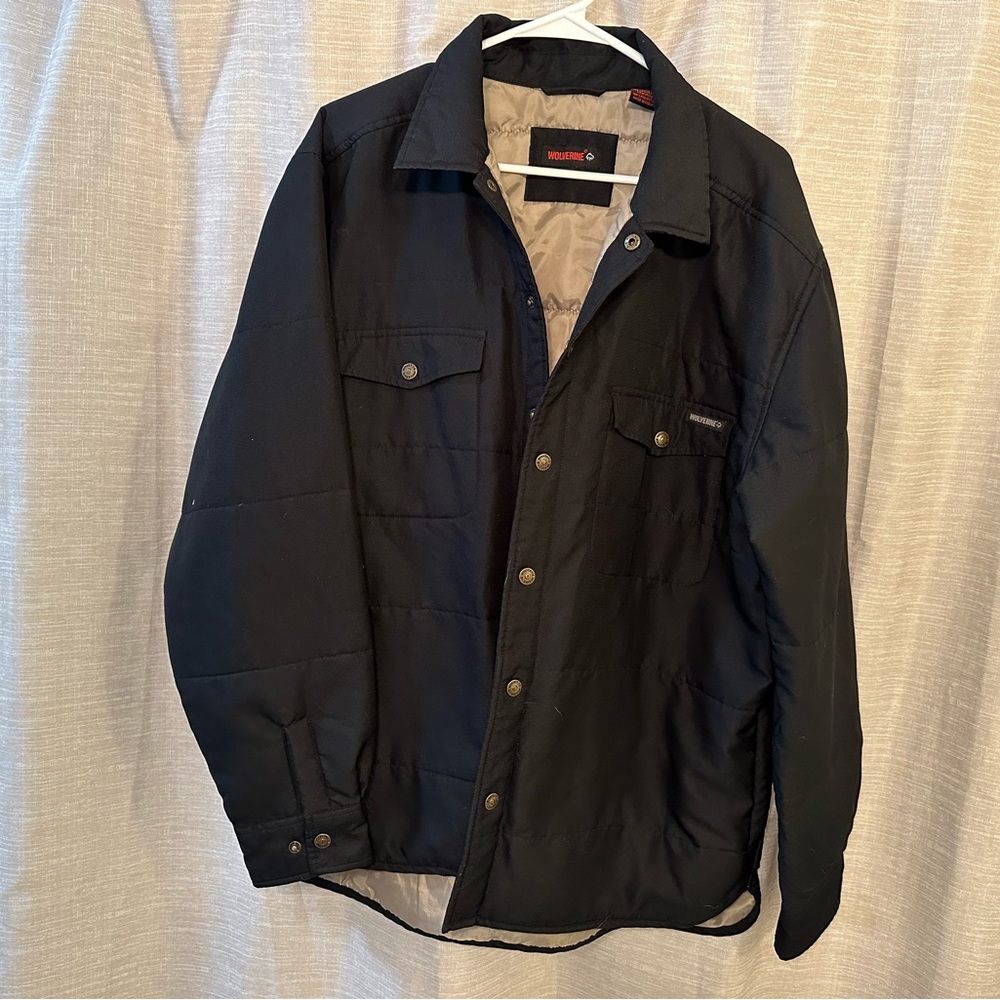 L Wolverine Full Button Up Long Sleeve Jacket. (53)